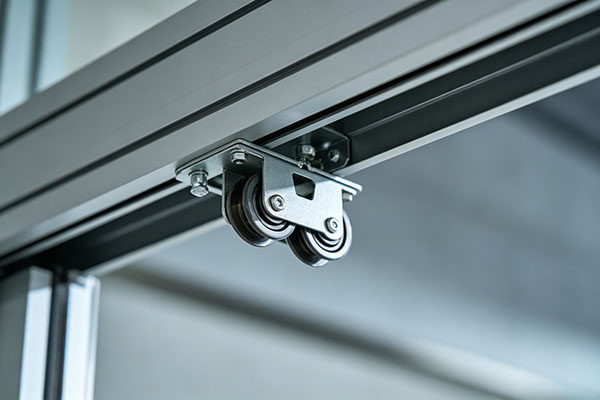 Hanging system maintenance